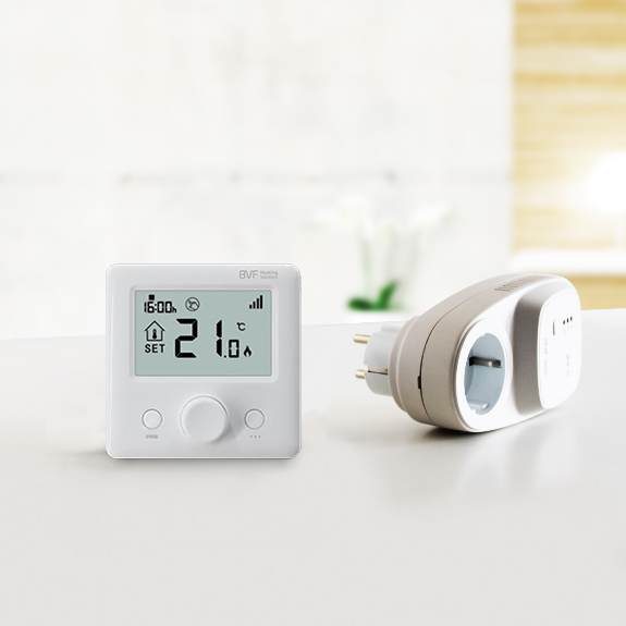 BVF 24-FA vezetéknélküli szobatermosztát hálózati csatlakozóval