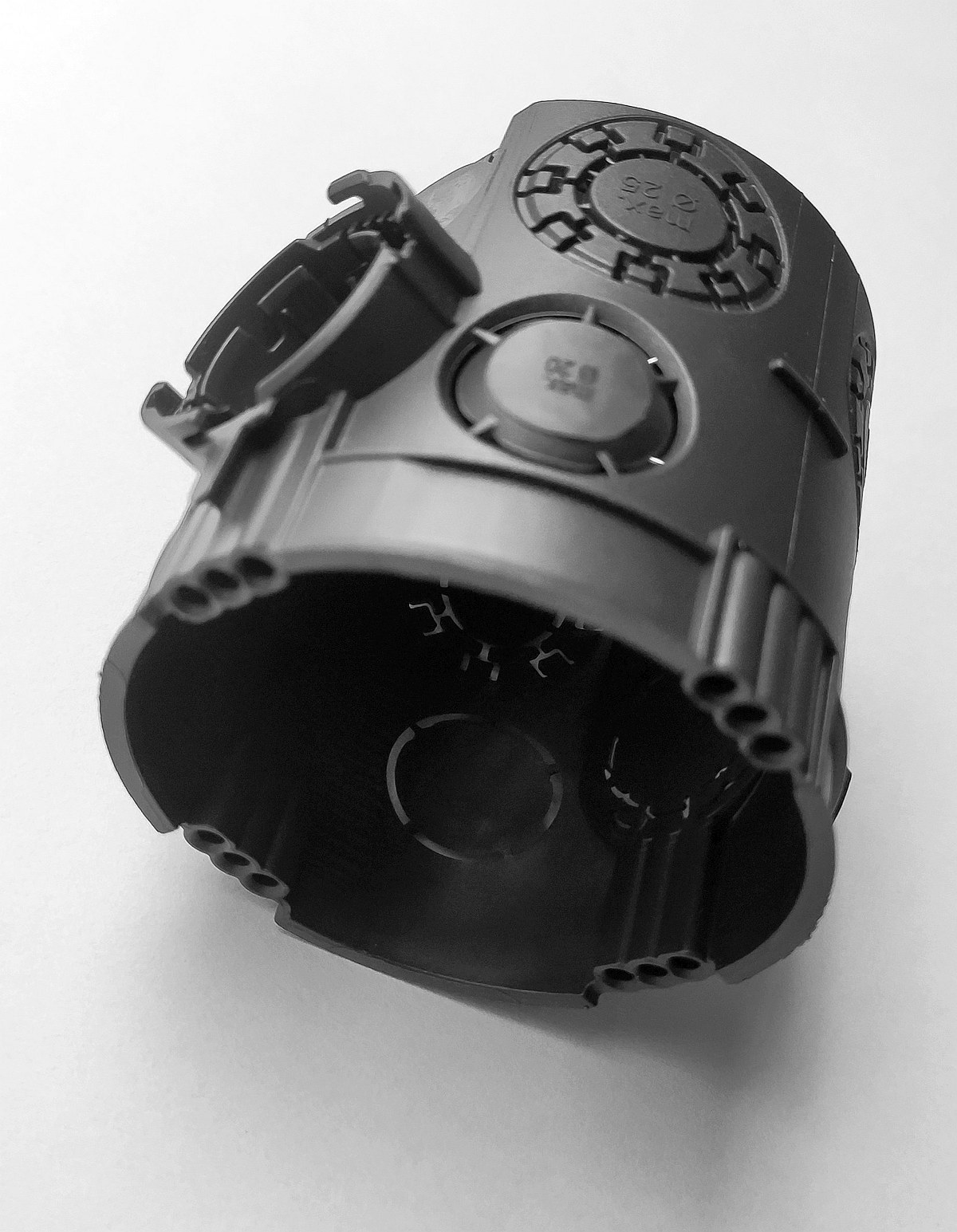 OBO UG 66 szerelvénydoboz 65*66 mm OBO UG 66 szerelvénydoboz 65*66 mm – Obrázok 4